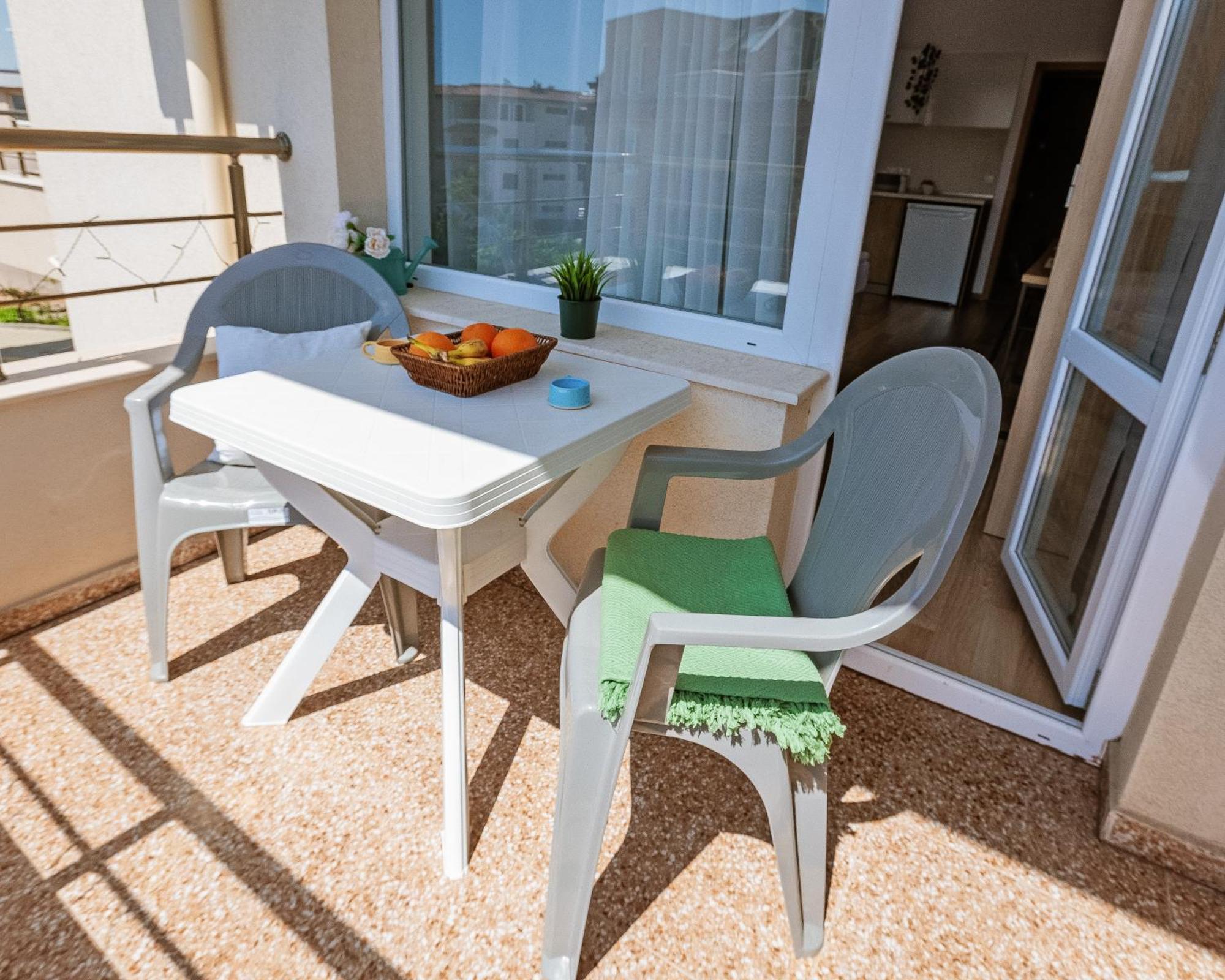 Flora Studios Sarafovo Burgas Extérieur photo